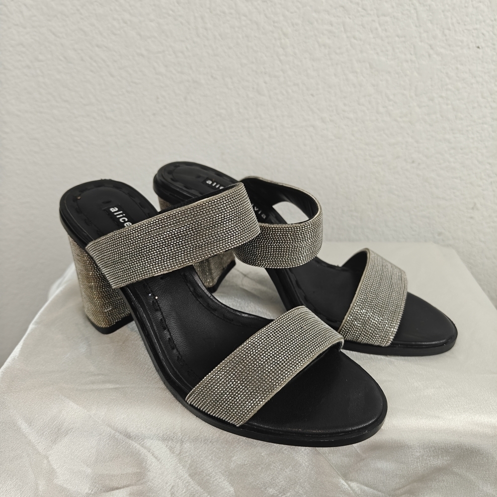 Alice + Olivia Talliey Silver Metallic Beaded Block Heel Sandals Strappy Glam 7